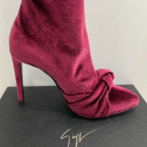 Authentic Giuseppe Zanotti Bootie- New